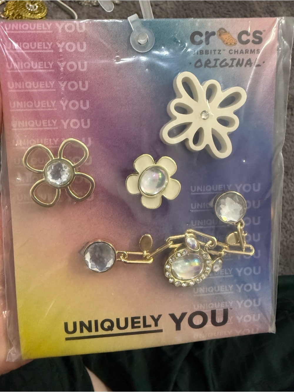 CROCS White and Gold Floral & Gem Jibbitz Charm Set